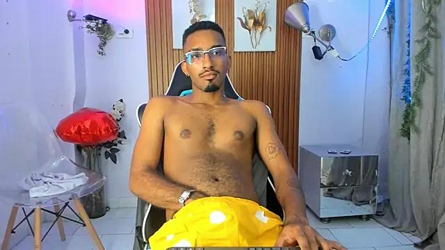 Darwin mayo online show from September 18, 2025, 5:48 pm