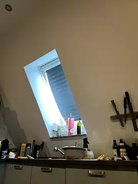 SweetTeenGirl online show from September 9, 2025, 9:31 am