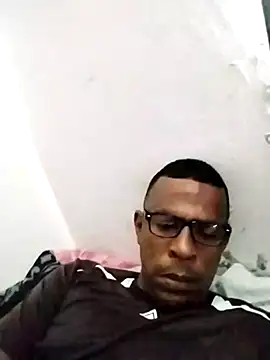 Snapshot of gonzalo-1 chatting on October 14, 2025, 7:14 pm gonzalo-1 online show from October 14, 2025, 7:14 pm