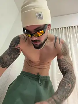 penebunny online show from December 17, 2025, 11:05 am