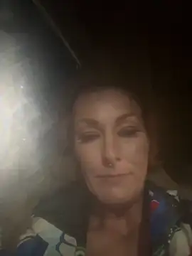 LeggyLeggs online show from October 16, 2025, 3:18 am