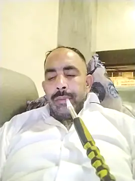 Snapshot of salimbasha chatting on October 16, 2025, 9:27 pm salimbasha online show from October 16, 2025, 9:27 pm