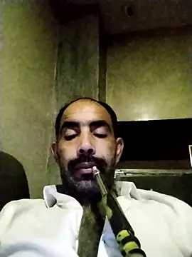 Snapshot of salimbasha chatting on November 24, 2025, 12:32 am salimbasha online show from November 24, 2025, 12:32 am