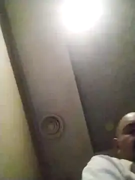 Snapshot of salimbasha chatting on February 6, 2026, 11:52 pm salimbasha online show from February 6, 2026, 11:52 pm