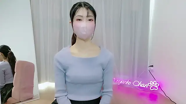 -Nyanko-chan- online show from December 15, 2025, 12:15 am