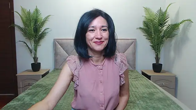 Snapshot of CameronEnns chatting on September 14, 2025, 6:34 am CameronEnns online show from September 14, 2025, 6:34 am