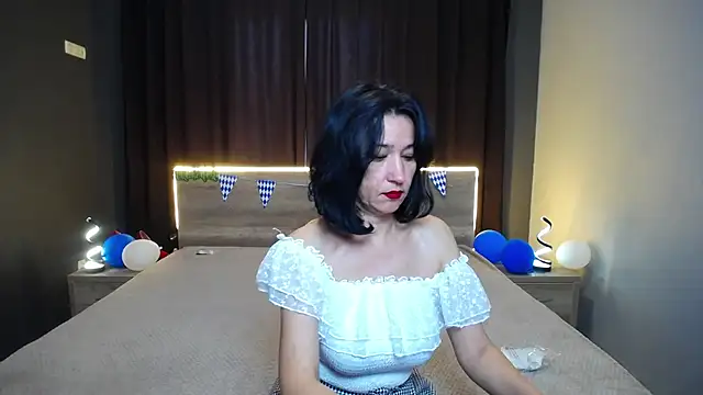 Snapshot of CameronEnns chatting on October 5, 2025, 6:45 am CameronEnns online show from October 5, 2025, 6:45 am