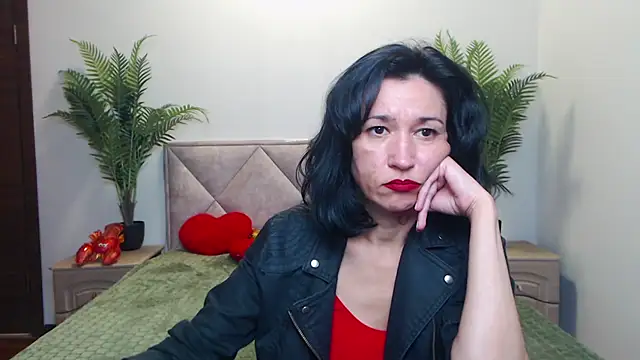 Snapshot of CameronEnns chatting on October 14, 2025, 12:50 pm CameronEnns online show from October 14, 2025, 12:50 pm