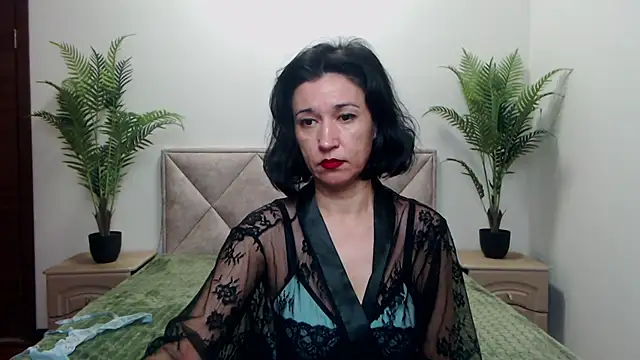 Snapshot of CameronEnns chatting on November 9, 2025, 7:39 am CameronEnns online show from November 9, 2025, 7:39 am