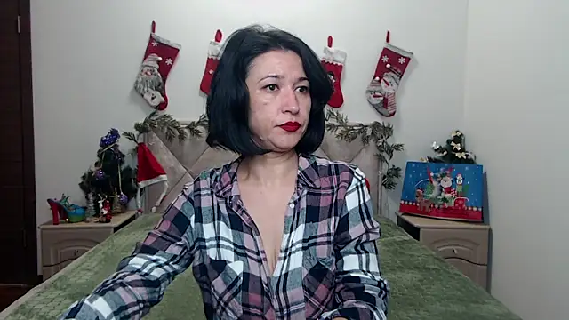 Snapshot of CameronEnns chatting on December 21, 2025, 7:21 pm CameronEnns online show from December 21, 2025, 7:21 pm