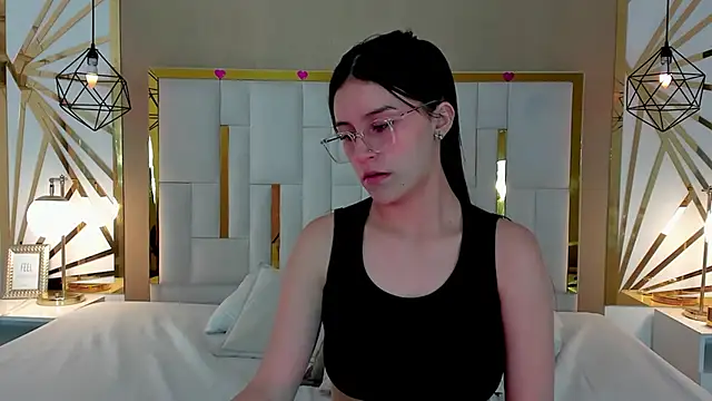 Snapshot of maddy_jaclsonw chatting on October 19, 2025, 1:12 pm maddy jaclsonw online show from October 19, 2025, 1:12 pm