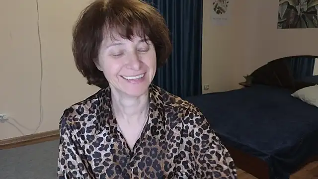 Lia Tito online show from November 29, 2025, 6:16 am