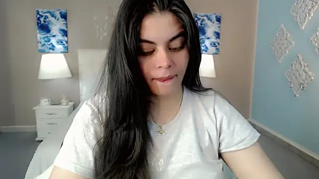 maddissonivanova online show from November 9, 2025, 1:48 am