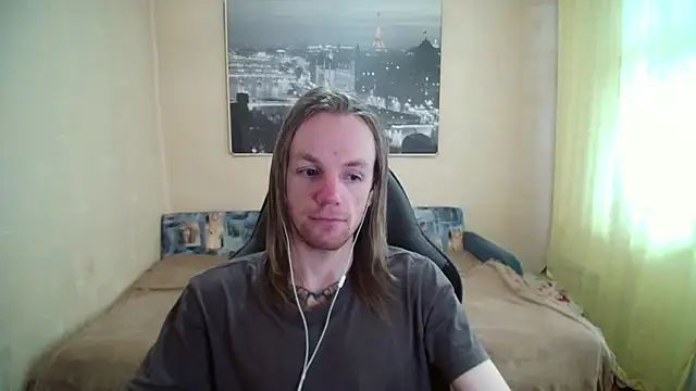 AdamDickens online show from April 2, 2026, 11:19 am