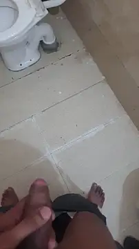 Snapshot of indoreboy1 chatting on October 25, 2025, 5:04 am indoreboy1 online show from October 25, 2025, 5:04 am