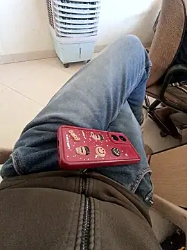 Snapshot of indoreboy1 chatting on January 8, 2026, 11:34 am indoreboy1 online show from January 8, 2026, 11:34 am