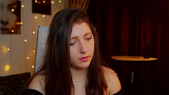 Mary Miiller online show from September 22, 2025, 12:40 pm