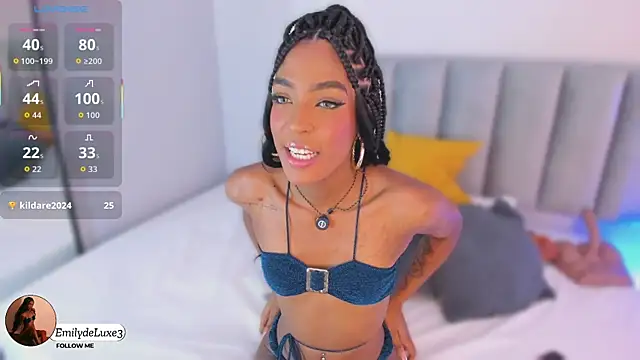 Snapshot of Emely_Deluxe chatting on November 14, 2025, 11:53 am Emely Deluxe online show from November 14, 2025, 11:53 am