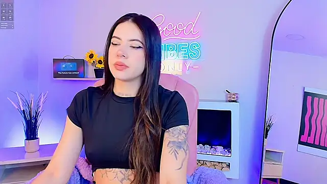 Alice Vixen online show from June 3, 2026, 12:19 pm