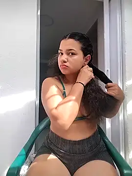 Eimy-04 online show from December 17, 2025, 6:36 pm