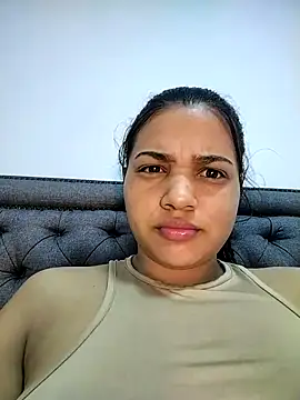 Snapshot of Eimy-04 chatting on February 8, 2026, 5:16 pm Eimy-04 online show from February 8, 2026, 5:16 pm