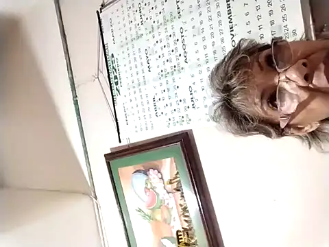 OliviaMorris1 online show from March 8, 2026, 4:44 pm