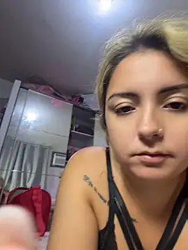 Snapshot of sophiemonroevip chatting on April 22, 2026, 8:43 pm sophiemonroevip online show from April 22, 2026, 8:43 pm