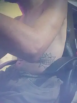 Veww1313 online show from November 21, 2025, 6:28 pm