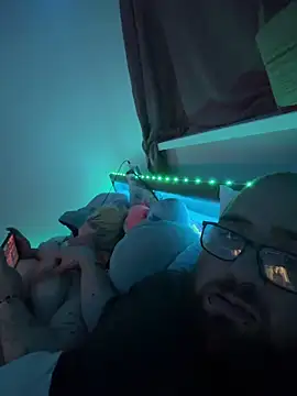 mrandmrsdarkside online show from March 29, 2026, 9:15 pm