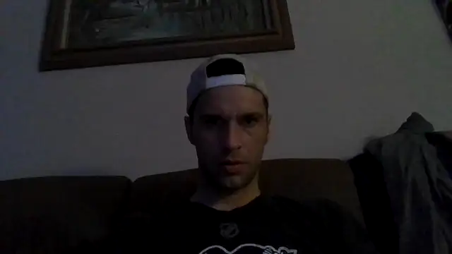 Snapshot of dik4cache chatting on February 15, 2026, 2:30 am dik4cache online show from February 15, 2026, 2:30 am