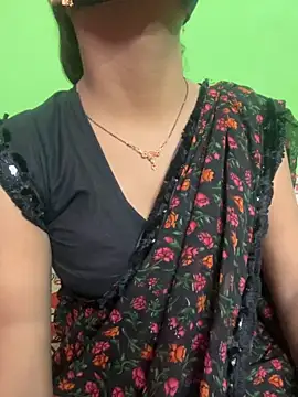 SEXY-SIMI-BHABI online show from September 28, 2025, 7:47 am