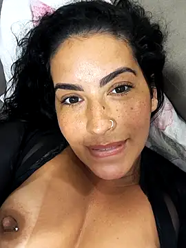 Danivinix online show from February 10, 2026, 1:43 am