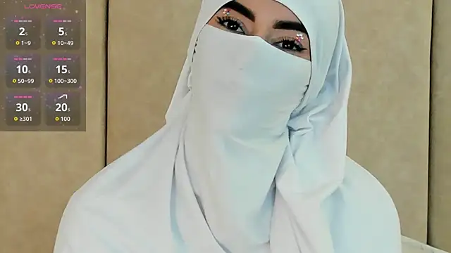  Zahiira  online show from September 12, 2025, 11:43 am