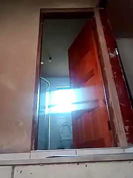 Snapshot of Thasdwn23 chatting on October 16, 2025, 3:35 pm Thasdwn23 online show from October 16, 2025, 3:35 pm