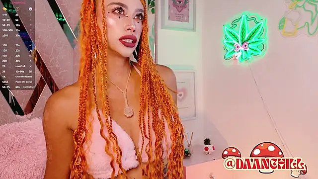 ScarlettRusso1 online show from April 4, 2026, 10:13 am