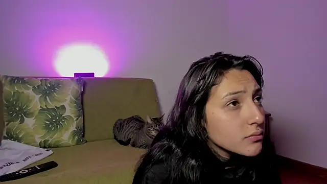 lola n apolo online show from October 14, 2025, 2:34 am