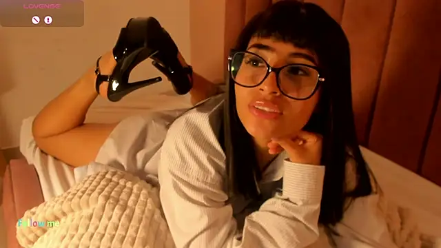 samara bxx1 online show from November 10, 2025, 5:39 am