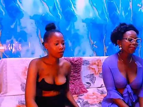 ebonypretty4u69 online show from October 11, 2025, 6:23 am