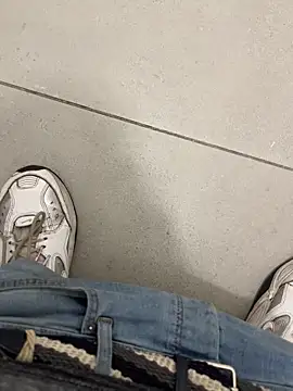 kamo012000 online show from September 22, 2025, 9:22 am