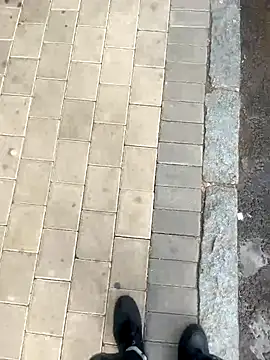 kamo012000 online show from December 2, 2025, 9:14 am