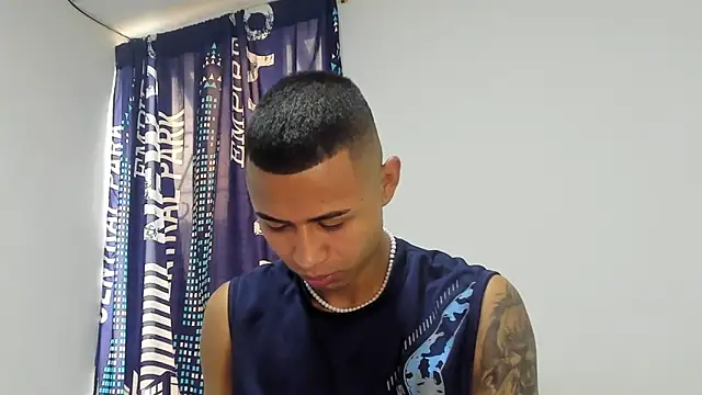  Logan Colton  online show from October 2, 2025, 5:31 pm