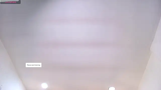 Snapshot of Rossi_ss1 chatting on October 18, 2025, 3:42 am Rossi ss1 online show from October 18, 2025, 3:42 am