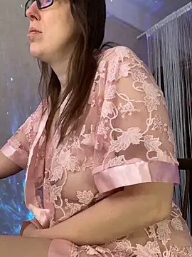 CrazyPinky online show from February 4, 2025, 7:07 am