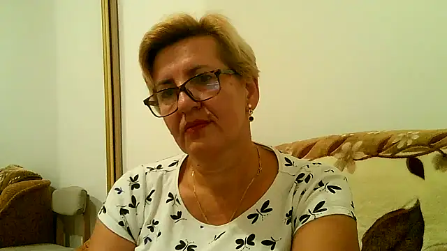 Dana4921 online show from September 24, 2025, 3:48 pm