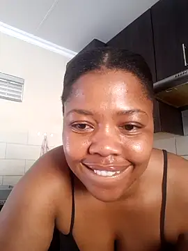 SweetBerryBliss online show from September 23, 2025, 10:51 am