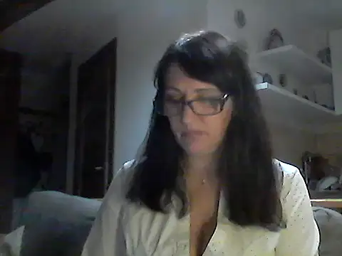 Elena48324 online show from June 5, 2026, 6:57 pm