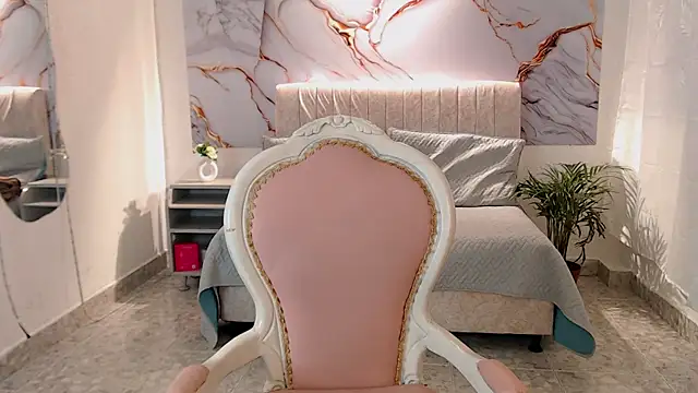 Snapshot of _Tiffany1 chatting on November 3, 2025, 6:31 pm Tiffany1 online show from November 3, 2025, 6:31 pm