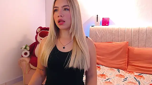 Snapshot of _Tiffany1 chatting on November 26, 2025, 5:58 pm Tiffany1 online show from November 26, 2025, 5:58 pm