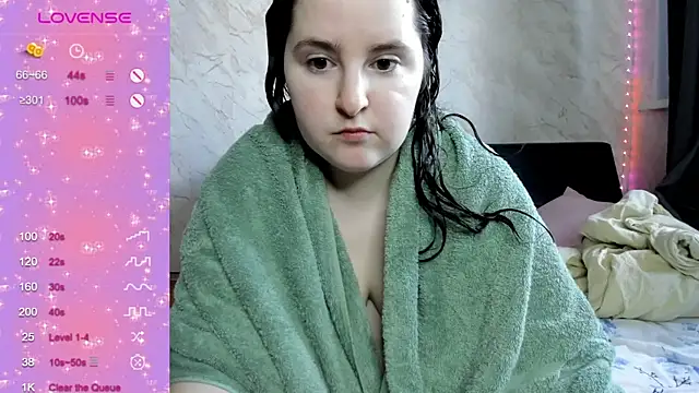 alice allens online show from October 12, 2025, 10:47 am