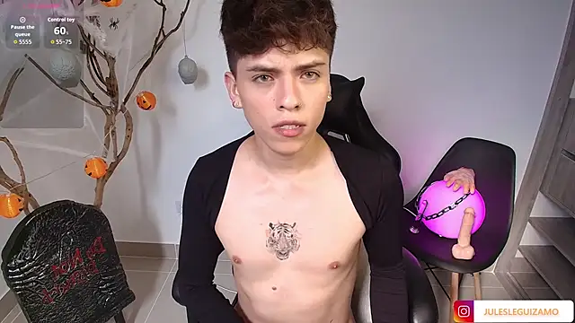 stev austin  online show from October 9, 2025, 8:29 pm